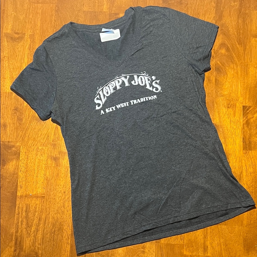 Ladies Sloppy Joe's Key West Black/Gray Heather V-neck Tee Size Medium